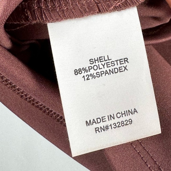 NWT‎ Not Yours To Keep Julia Crop Top in Mocha Size Small - Picture 8 of 10